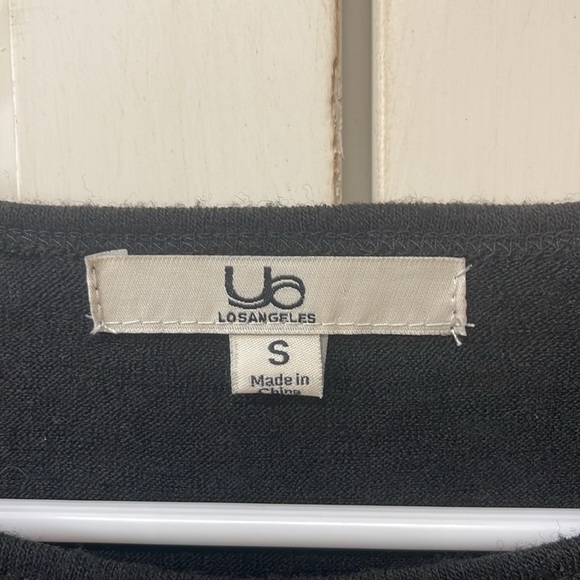 Ya long sleeve sequin top - Picture 3 of 3